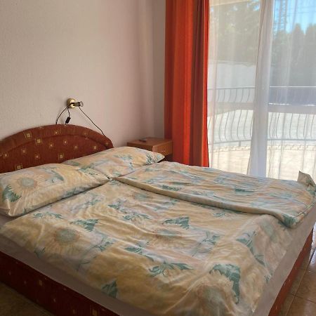 Abigel Apartmanhaz Balatonfüred Exterior foto