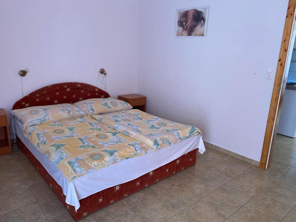 Abigel Apartmanhaz Balatonfüred Exterior foto