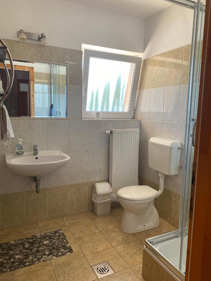Abigel Apartmanhaz Balatonfüred Exterior foto