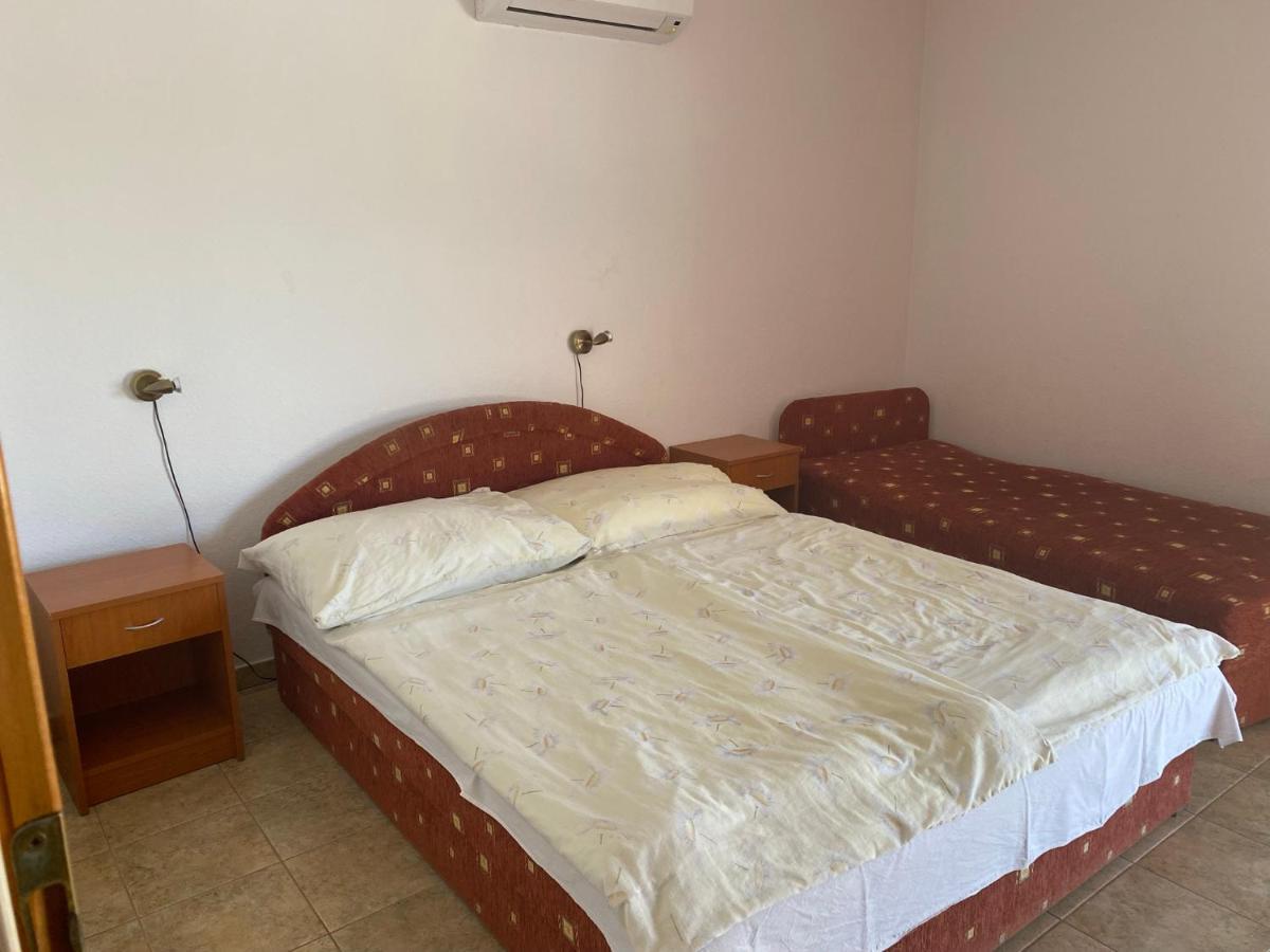 Abigel Apartmanhaz Balatonfüred Exterior foto