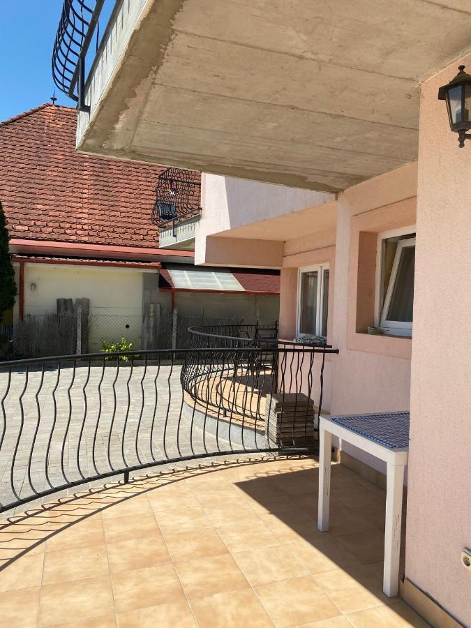 Abigel Apartmanhaz Balatonfüred Exterior foto